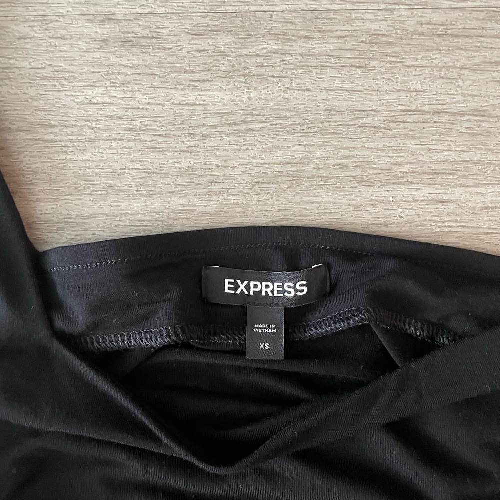 Express Ruched Top - Picture 2 of 2